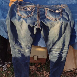 Request Jeans